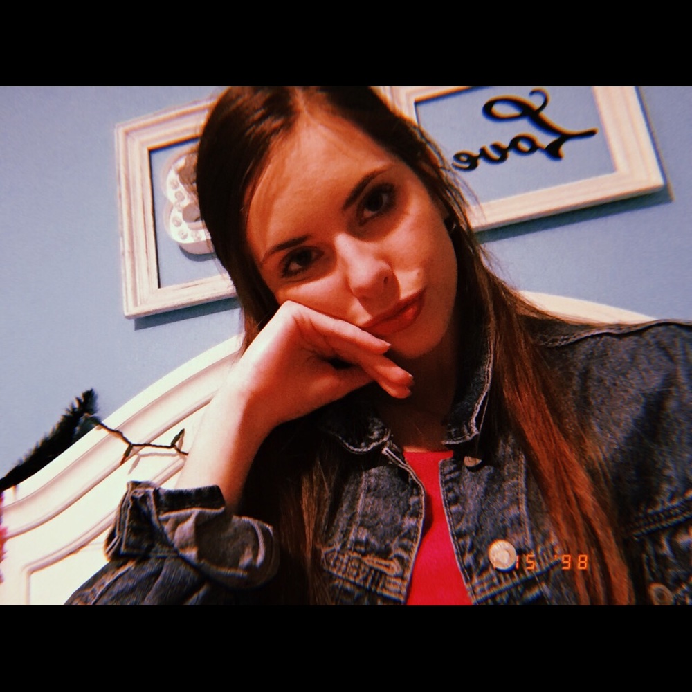 Meet your Posher, Baylee